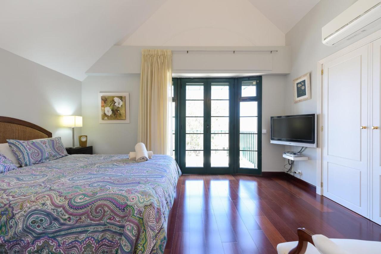 House With Cozy Garden Bbq And Free Parking Villa Santa Brigida  Exterior photo